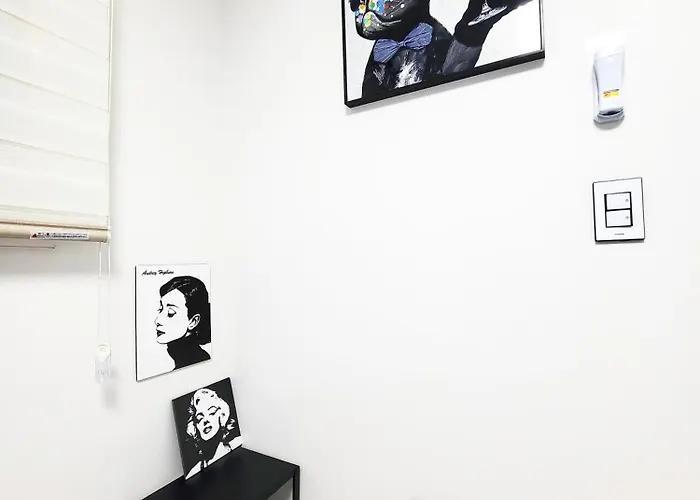 서울 쌍문역 신축 방3 화장실2 엘리베이터 있고 무료주차 가능한 8인숙소 *
